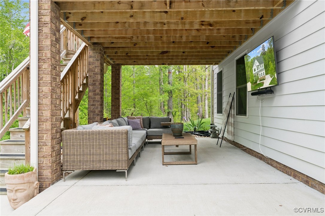 12700 Hemmingway Mews