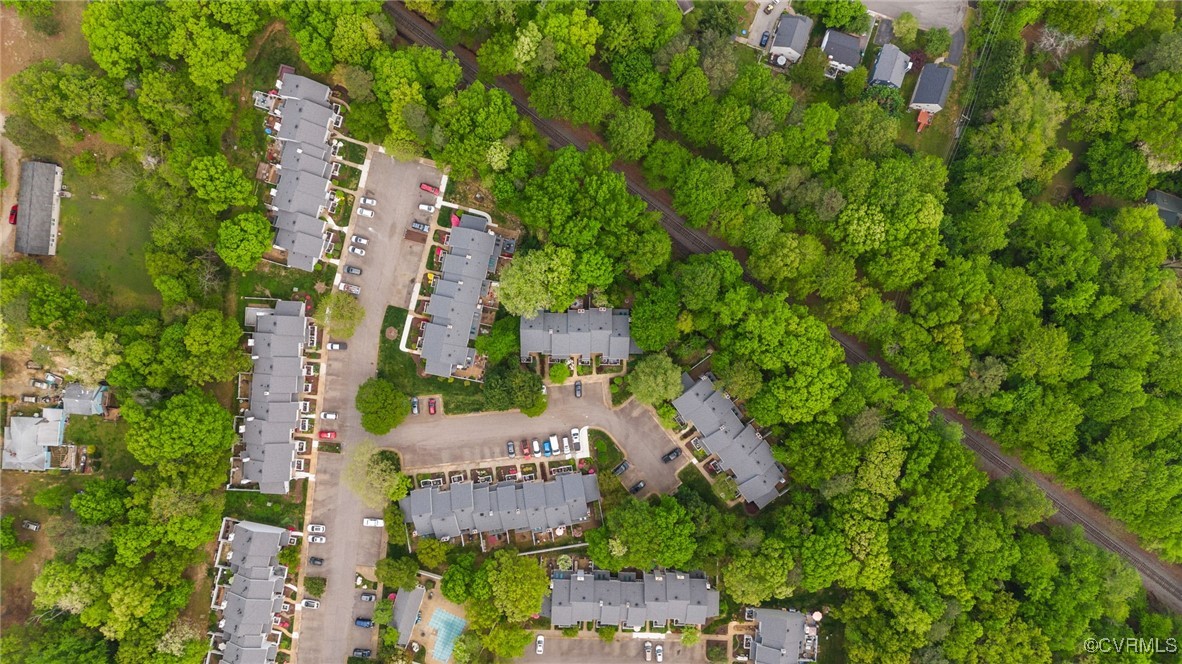 1433 Sycamore Mews Cir