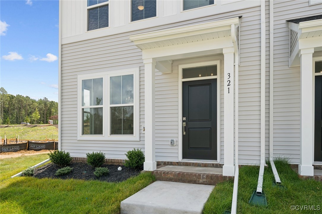 321 Mt. McCauley Way