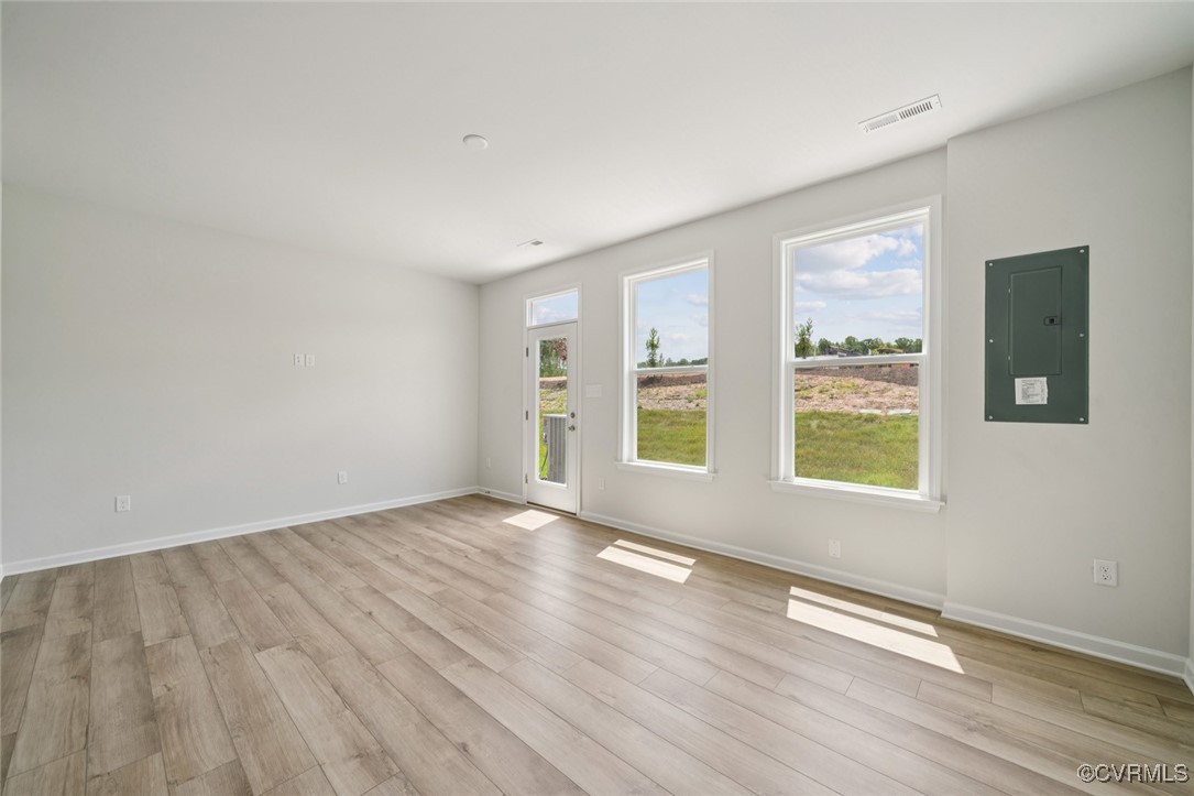 323 Mt. McCauley Way