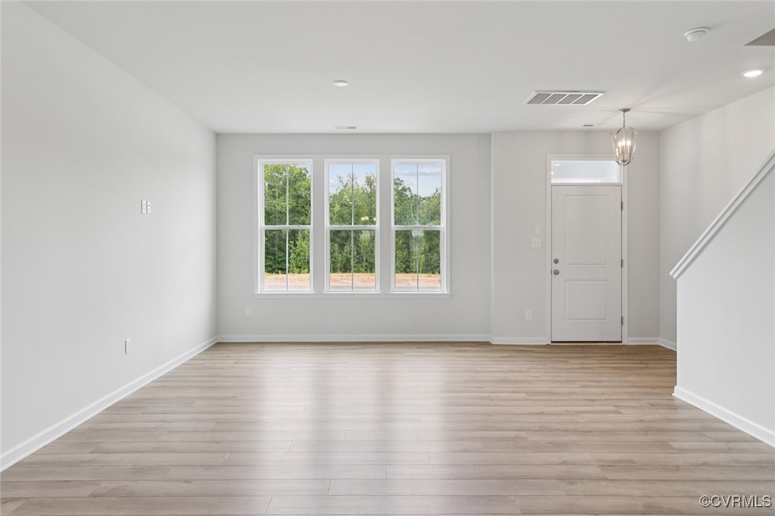 327 Mt. McCauley Way