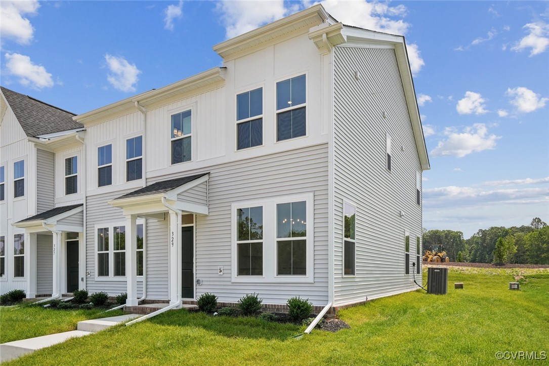 329 Mt. McCauley Way