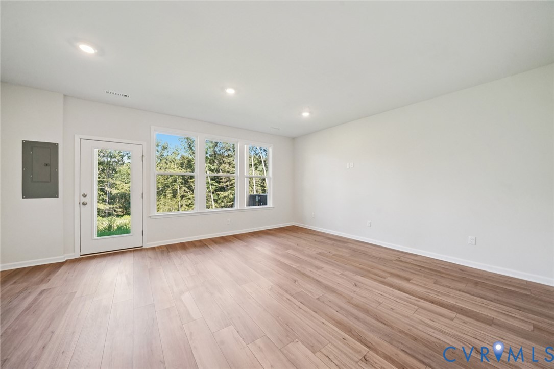 346 Mt. McCauley Way