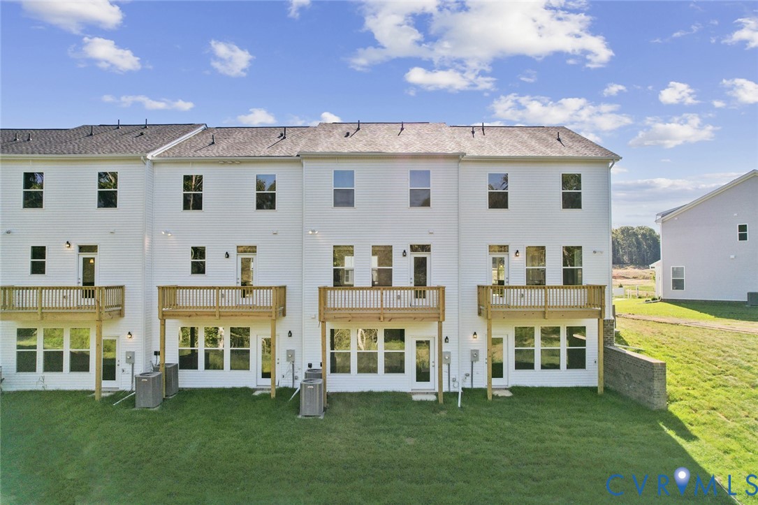 346 Mt. McCauley Way