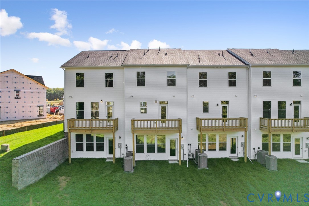 340 Mt. McCauley Way