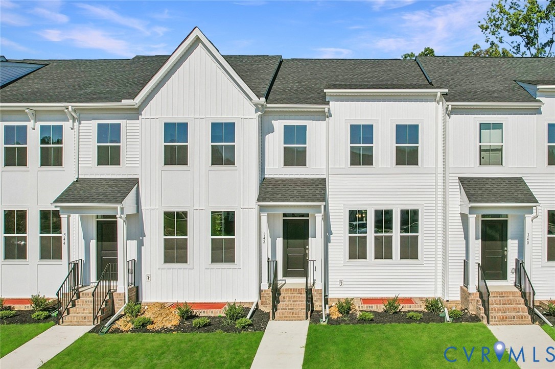 340 Mt. McCauley Way