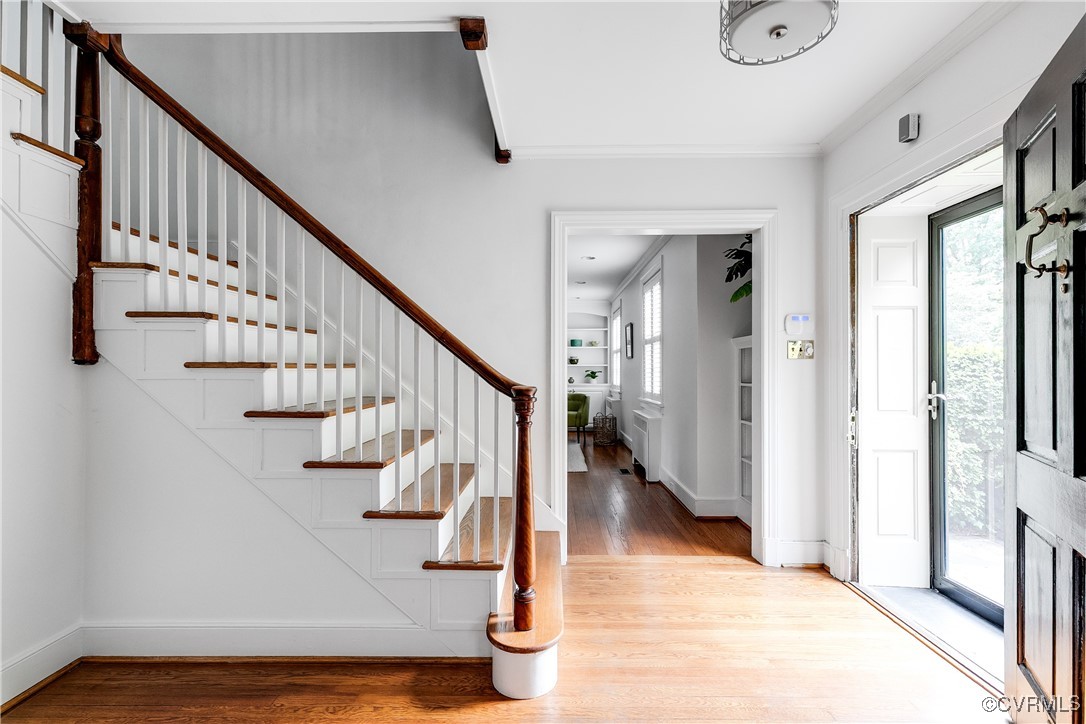 3401 Noble Ave