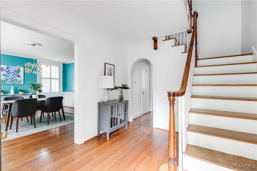 3401 Noble Ave