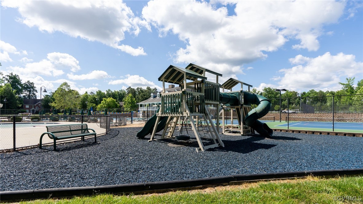 5167 Lake Summer Loop