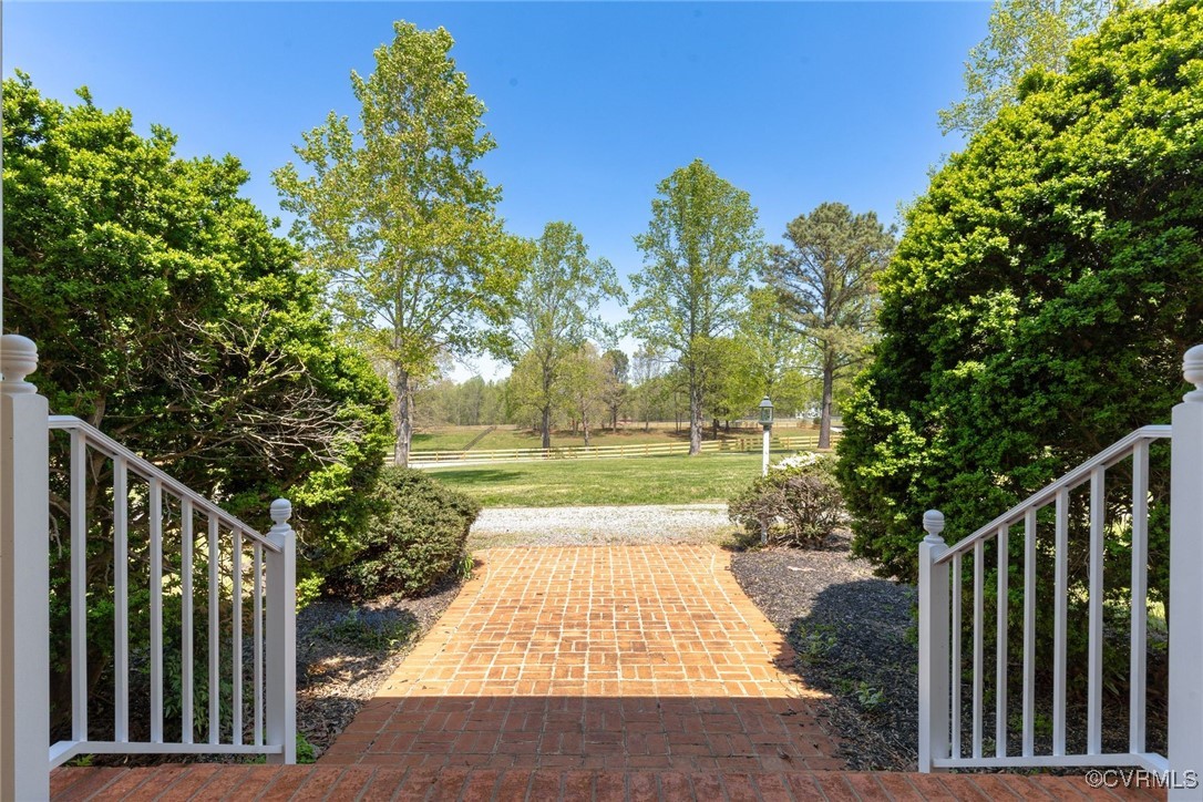 2001 Covington Rd