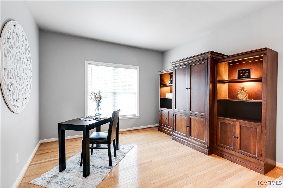 8134 Falling Leaf Ct