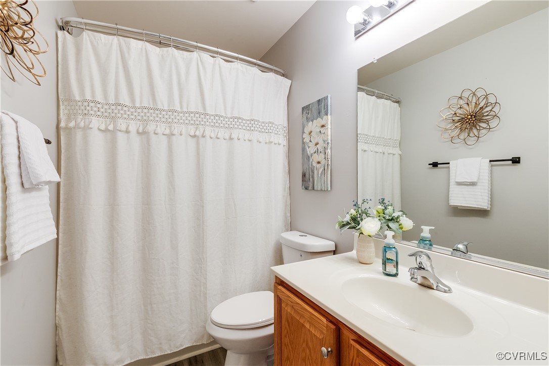 8134 Falling Leaf Ct