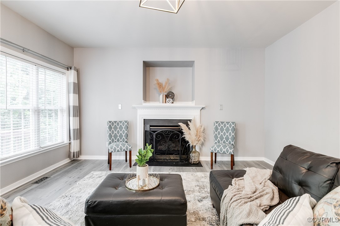 8134 Falling Leaf Ct