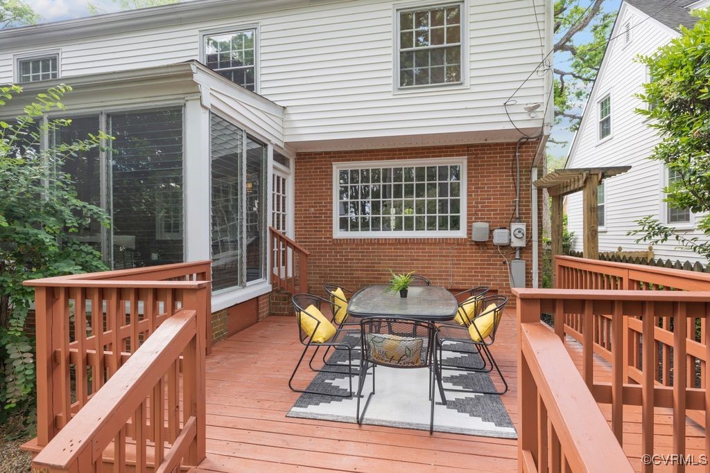 5213 Sylvan Rd