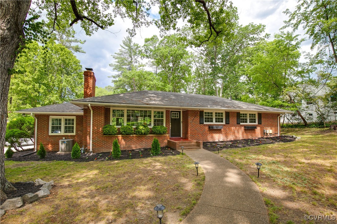 7660 Cherokee Rd