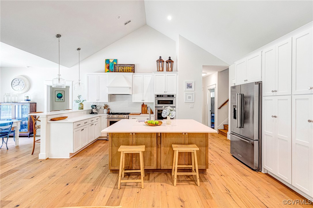 9457 Wickham Crossing Way