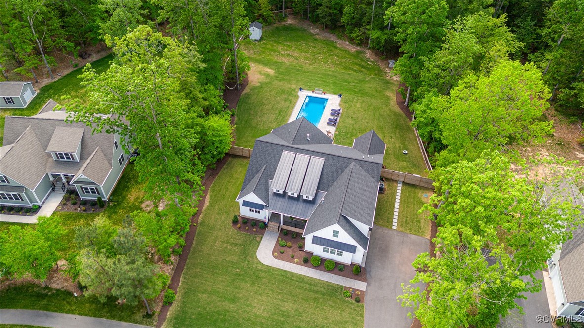 9457 Wickham Crossing Way