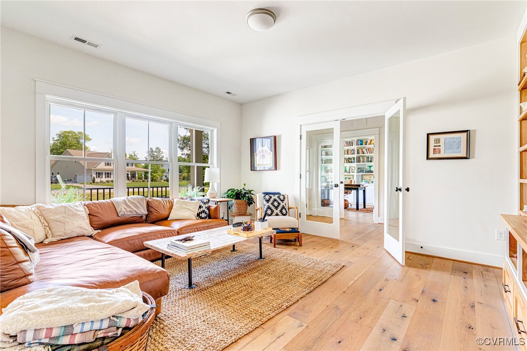 9457 Wickham Crossing Way