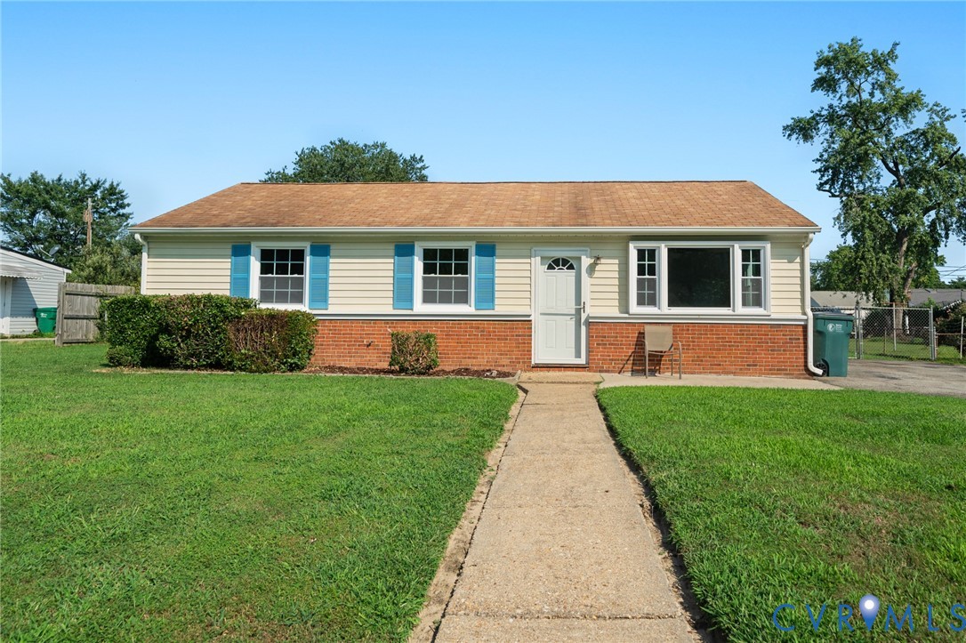 1812 Bandera Dr