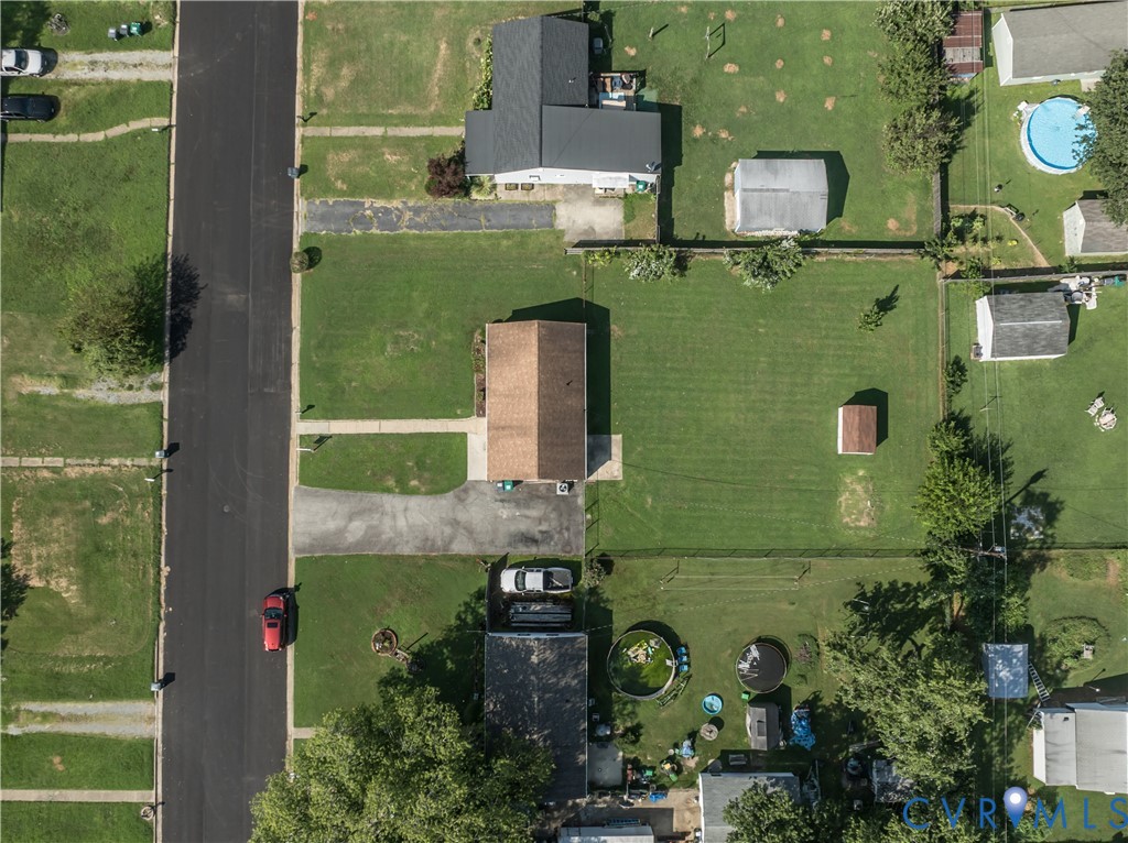 1812 Bandera Dr