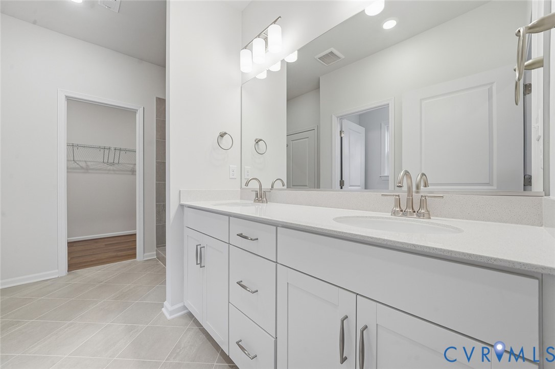 8501 Chimney Rock Dr