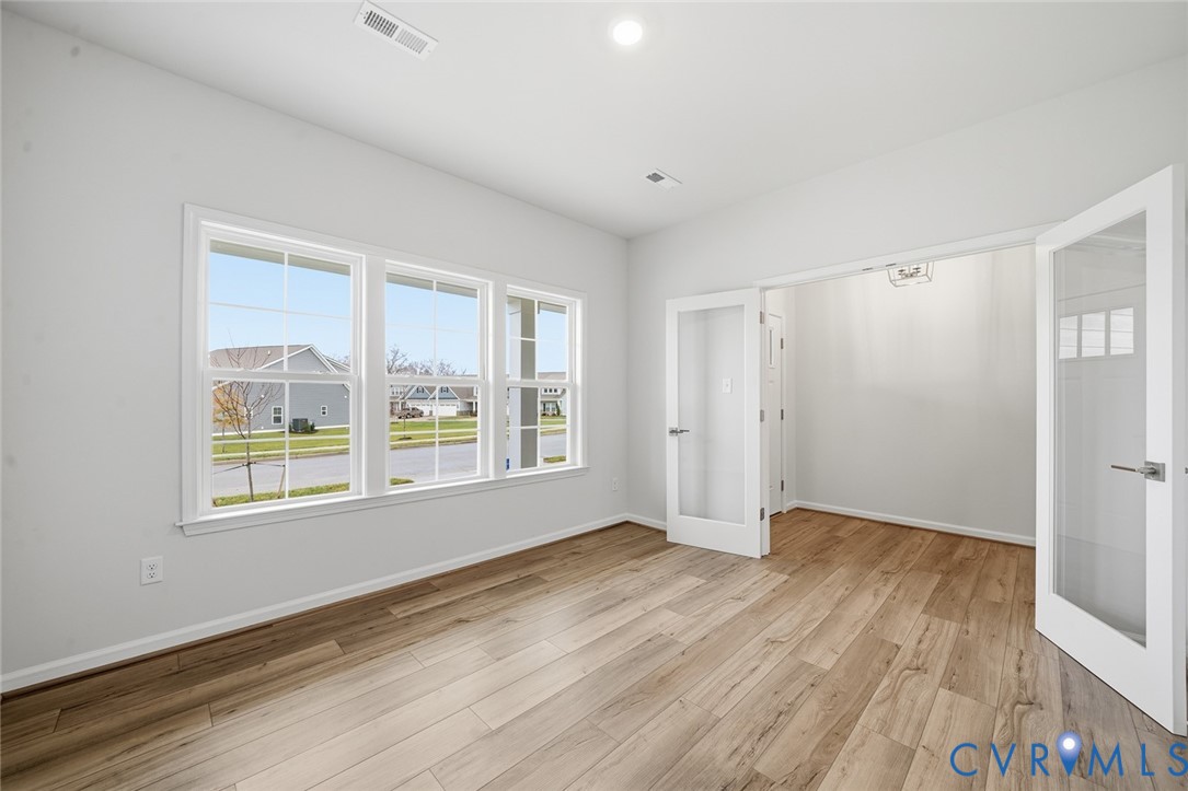 8501 Chimney Rock Dr