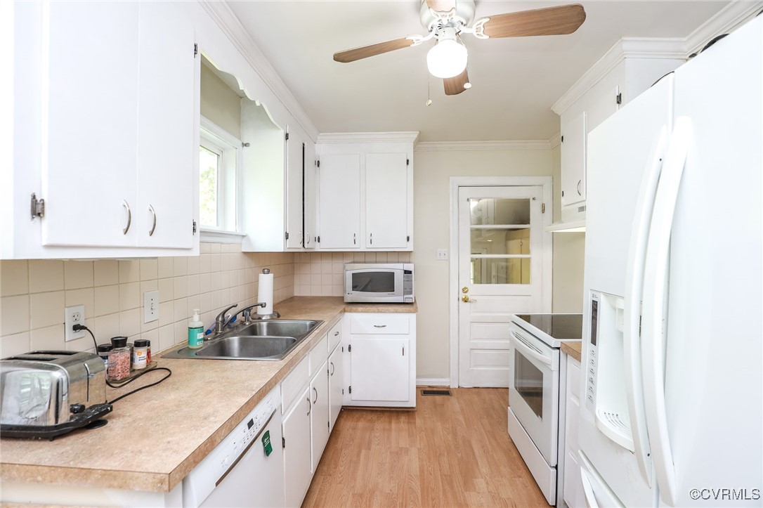 1109 Dinwiddie Ave