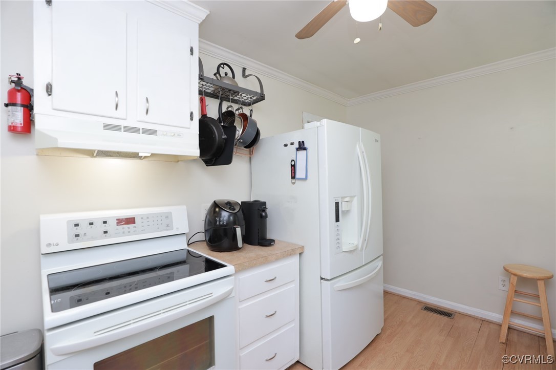 1109 Dinwiddie Ave