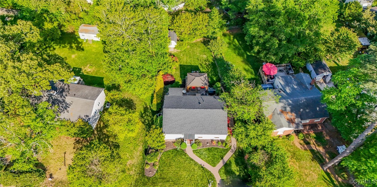 1109 Dinwiddie Ave