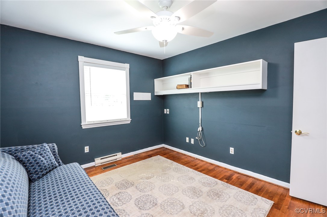 1109 Dinwiddie Ave