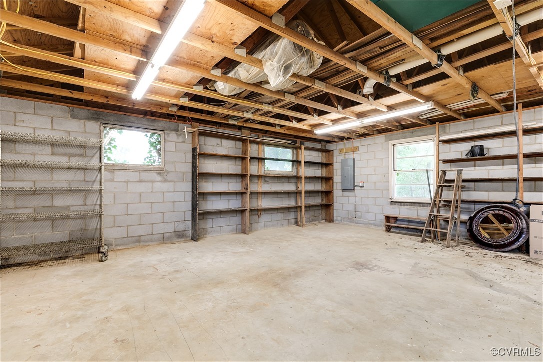 1904 Adelphi Rd