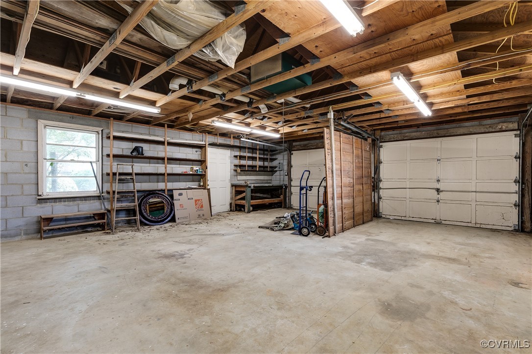 1904 Adelphi Rd