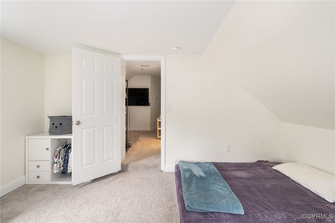 6027 Bonneau Rd