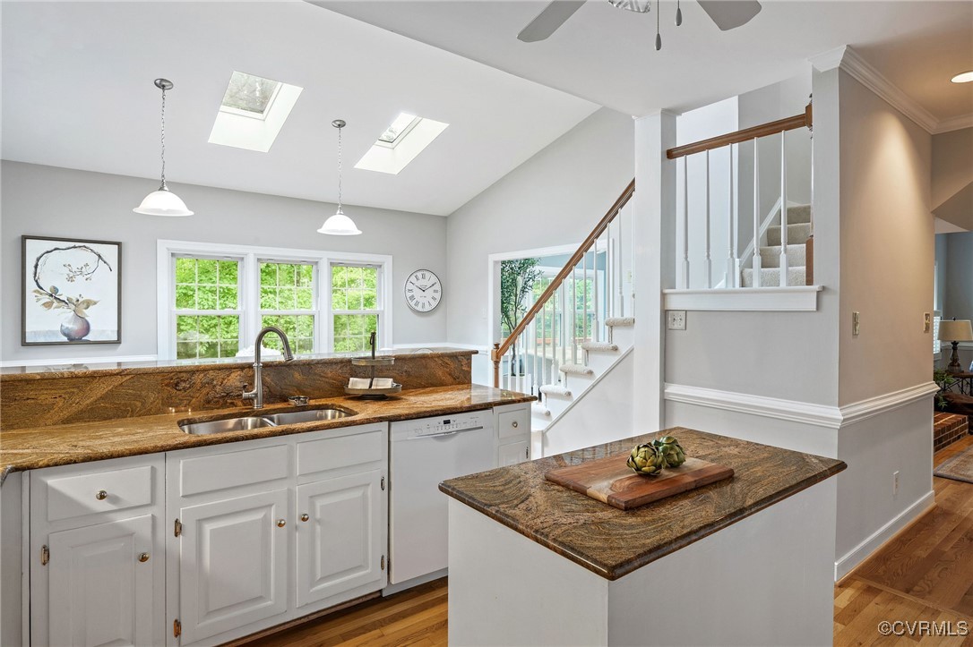 2401 Chimney House Ter