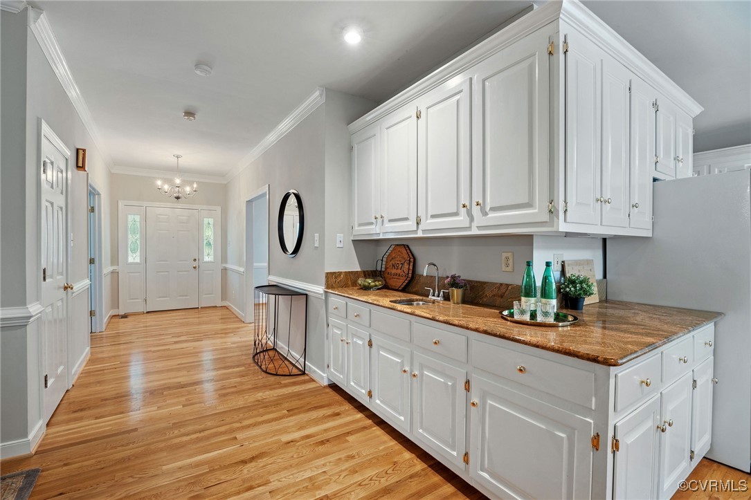 2401 Chimney House Ter