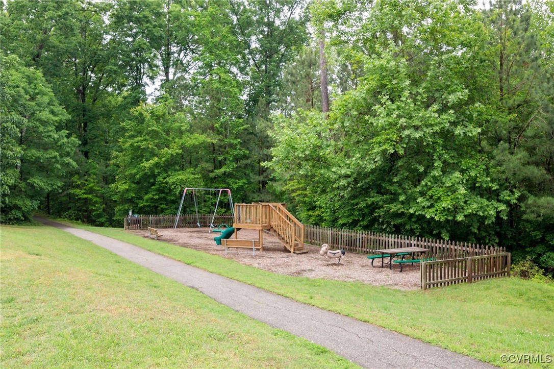 2401 Chimney House Ter