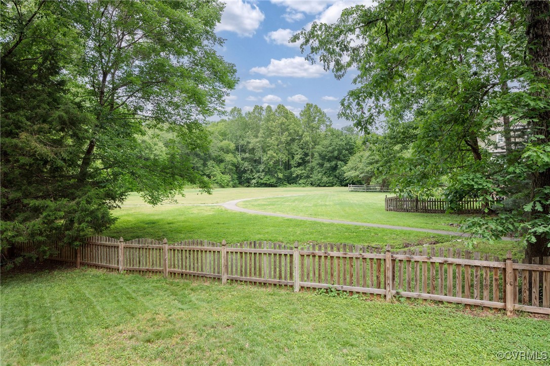 2401 Chimney House Ter