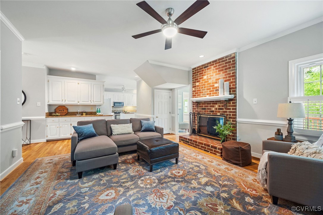 2401 Chimney House Ter