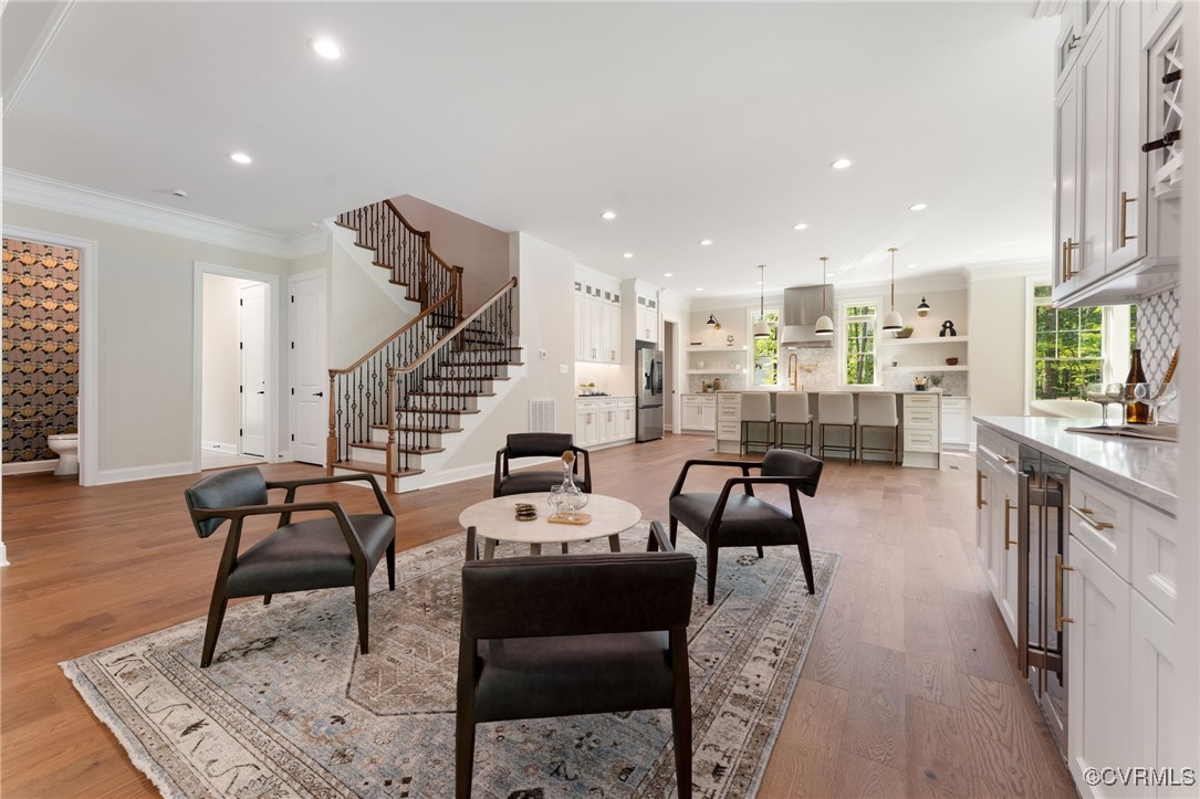 445 River Notch Dr