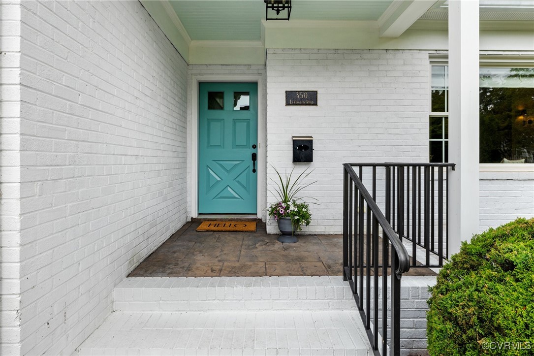 350 Lexington Rd