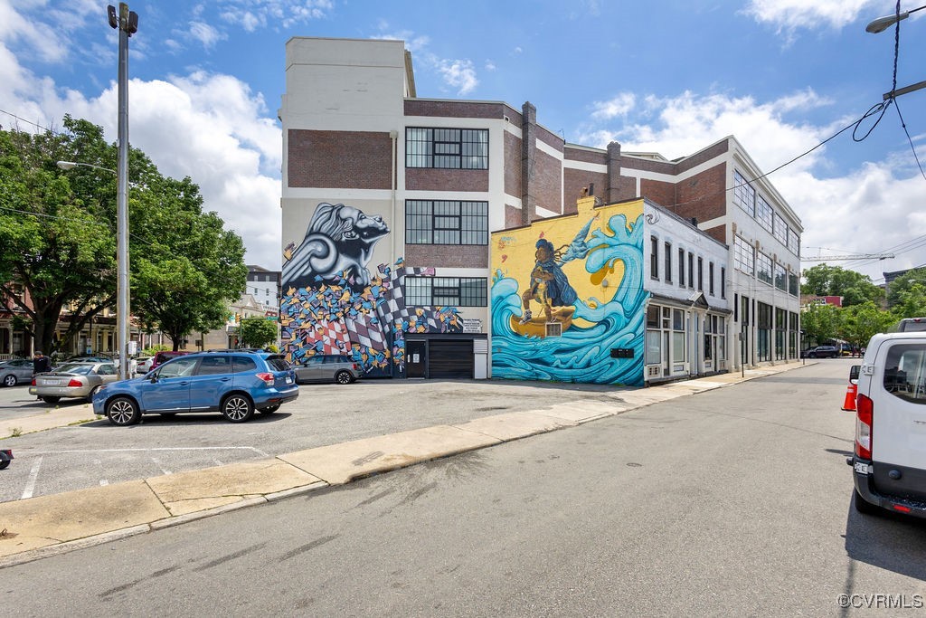 101 W Marshall St Unit#U23