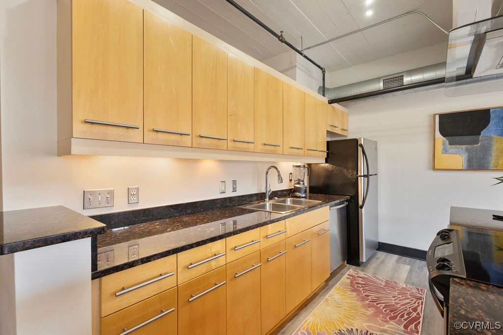 101 W Marshall St Unit#U23