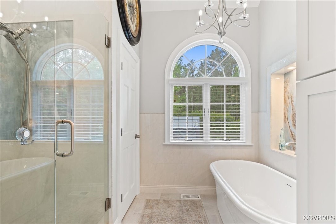 11216 Woodstock Heights Dr