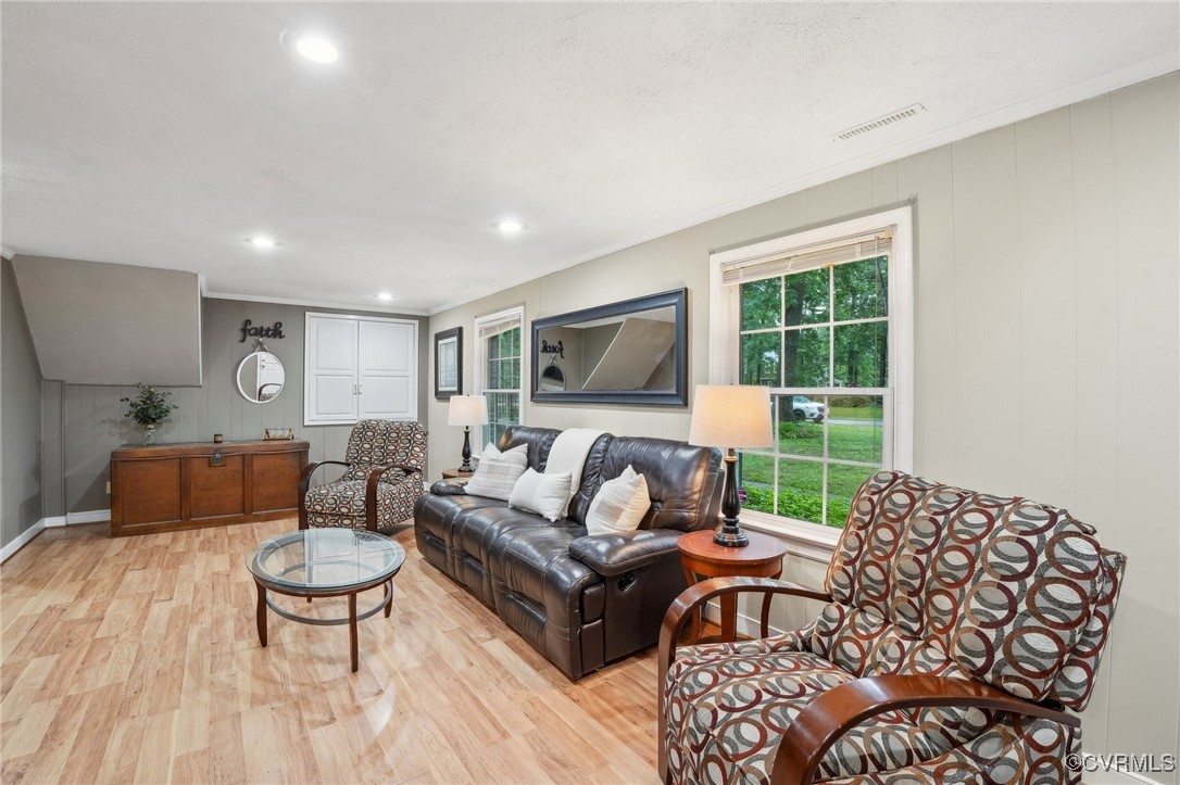 416 Kevinmeade Dr