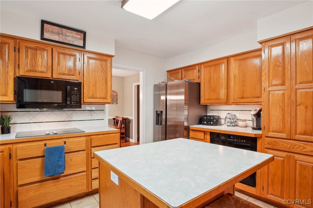 416 Kevinmeade Dr