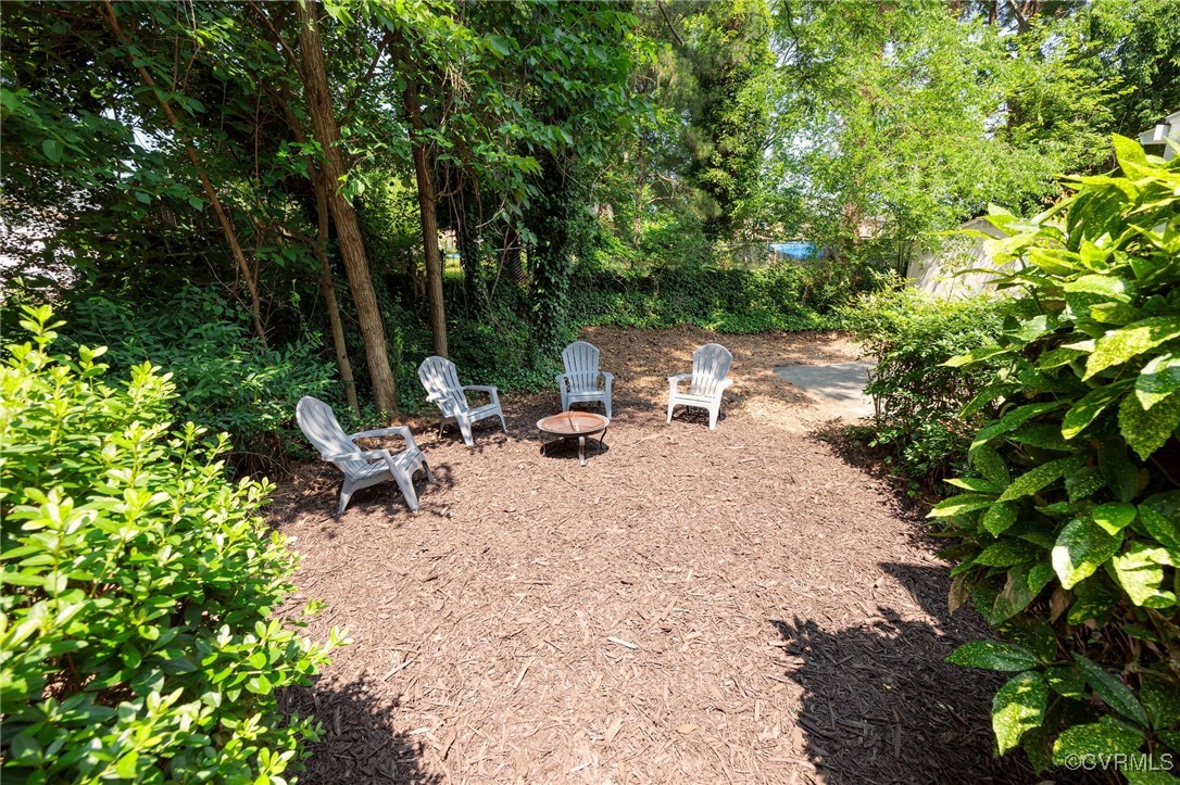 3006 Marlboro Dr