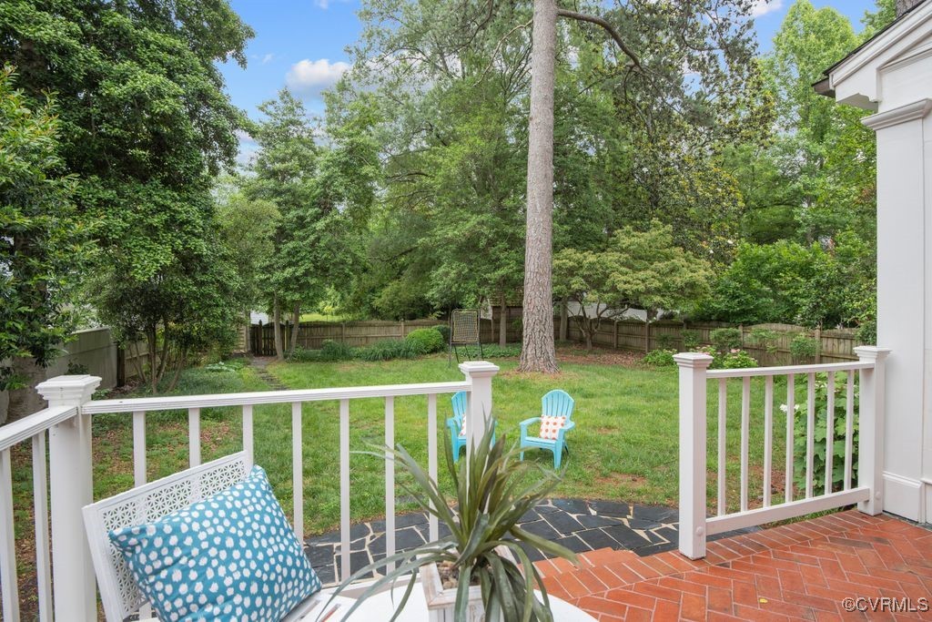 511 Henri Rd