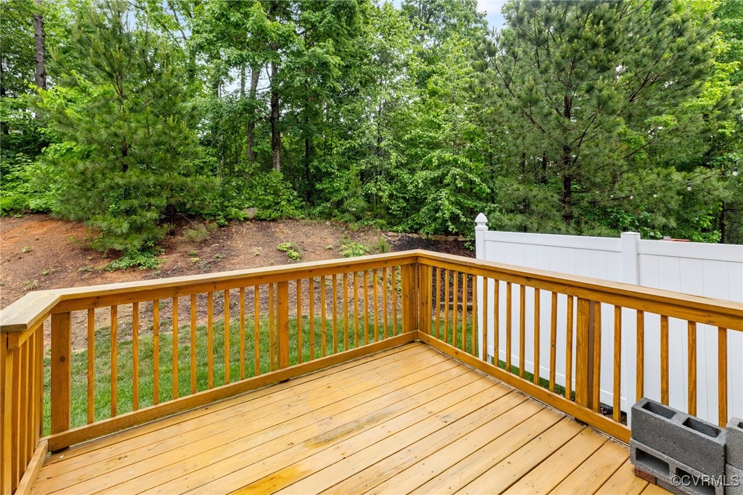 2409 Silver Lake Ter