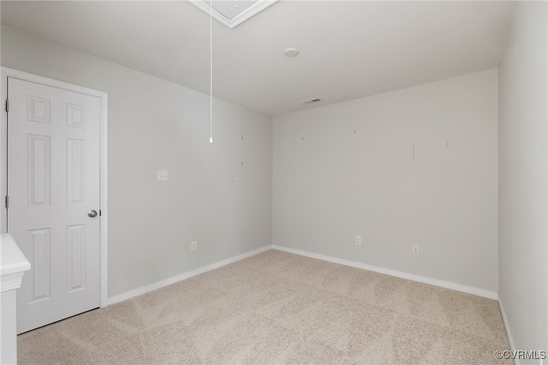 2409 Silver Lake Ter