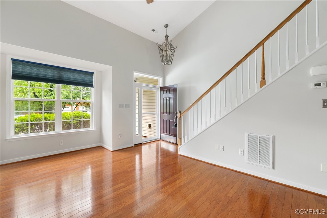 2409 Silver Lake Ter